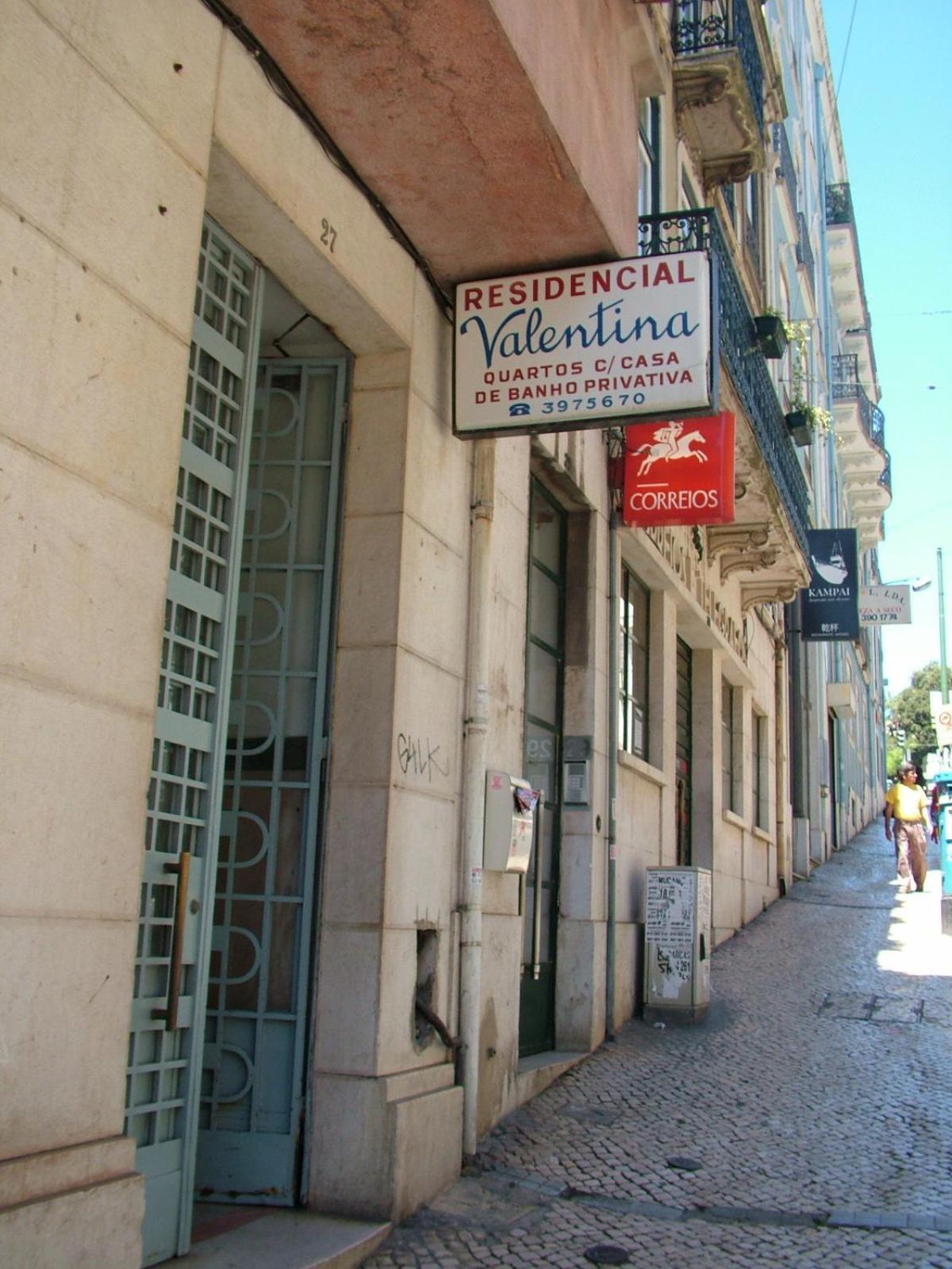 瓦伦蒂娜住宅酒店 Lisboa 外观 照片 Residential building in Porto Alegre